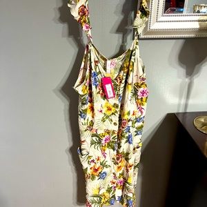 Floral XL spring/summer dress! So beautiful & colorful NWT